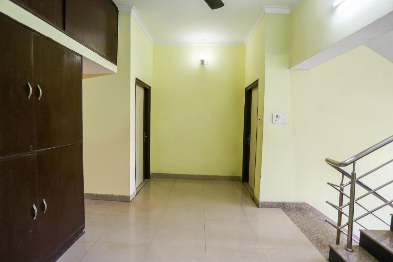 Spot On 72060 Hotel Kaushik Kakarmatha Buitenkant foto